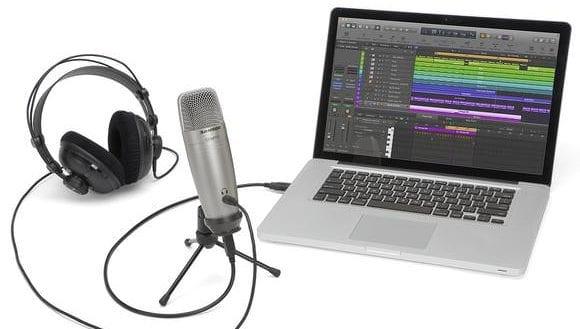 Configuração do microfone do podcast Samson CO1U Pro